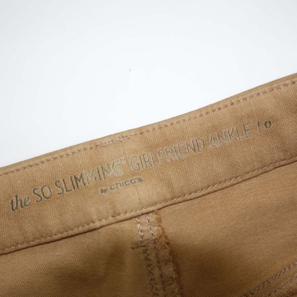 Chico's Women's So Slimming Girlfriend Ankle Jeans Size 0 / 4 Brown Stretch - Picture 3 of 6